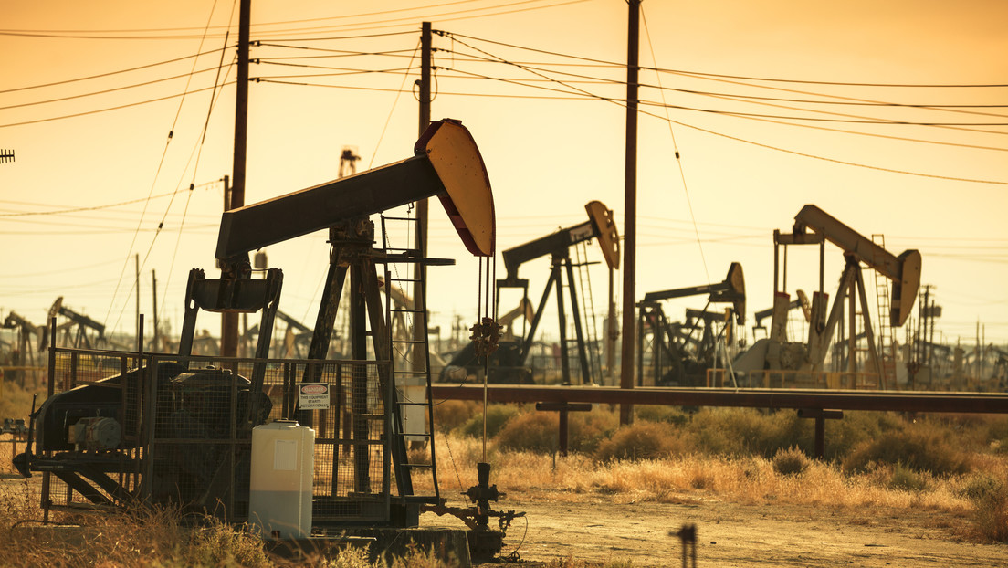 Um dos maiores exportadores de petróleo anuncia a sua saída da OPEP e da OPEP+