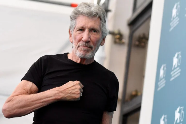 Roger Waters exige a libertação do presidente Maduro e de Cilia Flores em Brooklyn