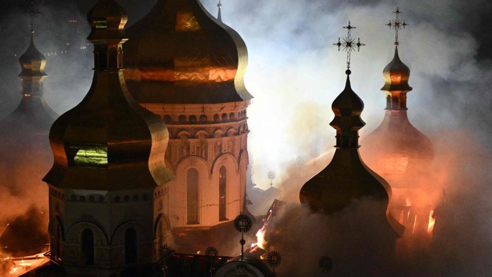 Ataque combinado das Forças Armadas Russas